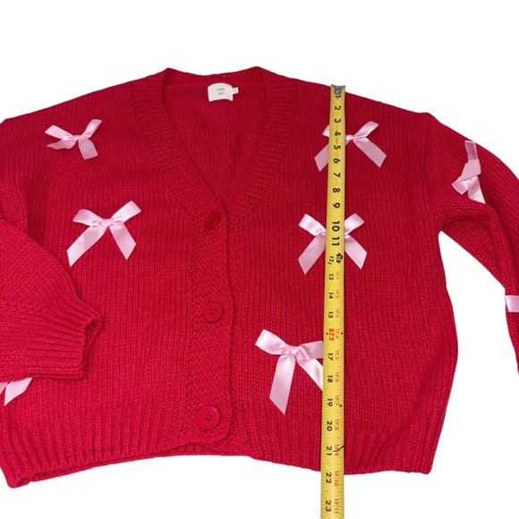 LUNA IVY Red Sweater with Pink Bows sz Medium - Picture 5 of 7